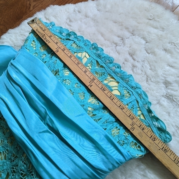 Betsey JOHNSON Battenburg lace strapless dress 6 small - Picture 12 of 15